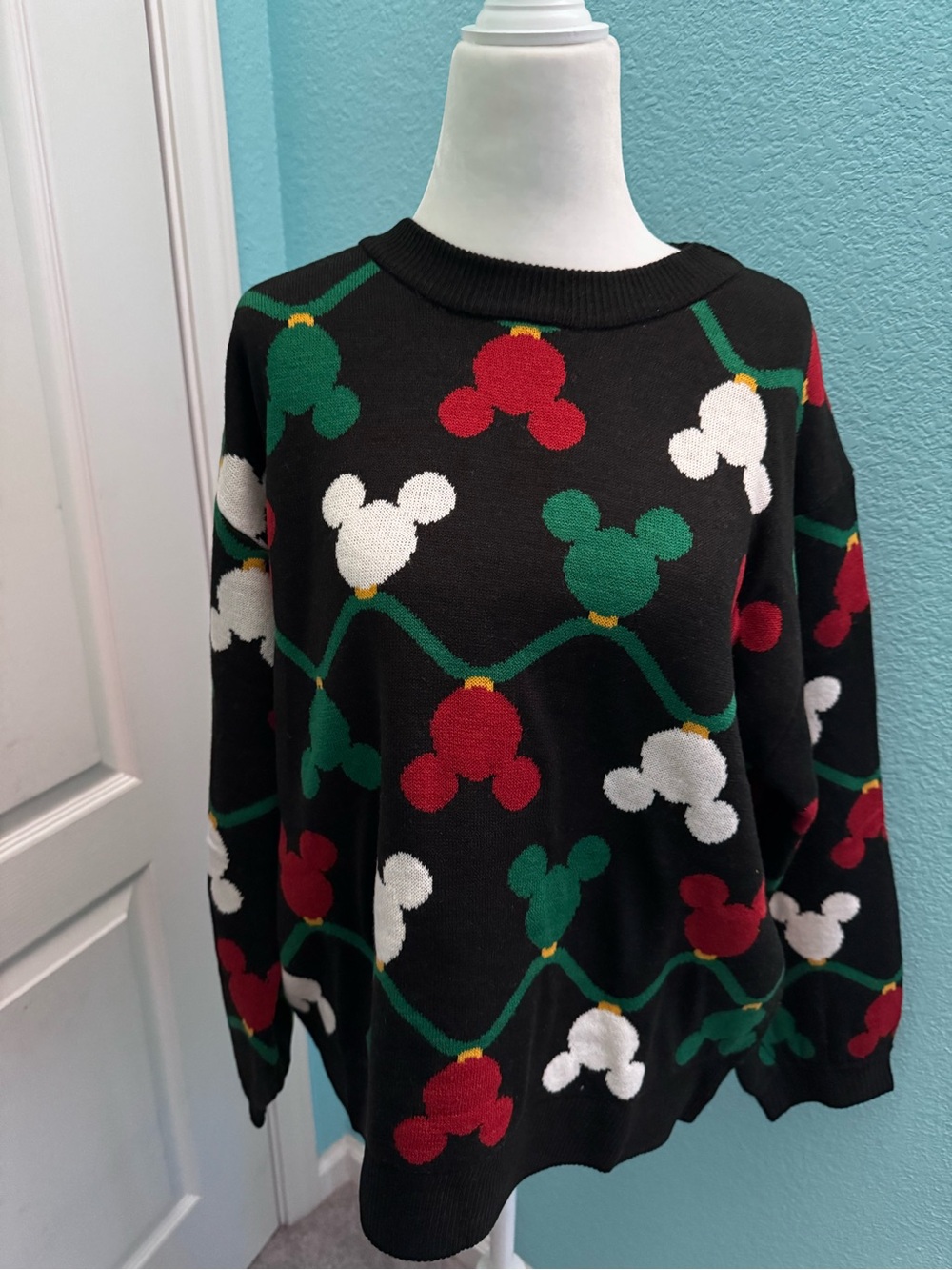 NWT Disney Mickey Mouse Christmas Holiday Lights Crewneck Sweater, S